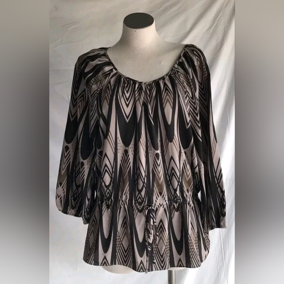 Banana Republic Tops - 5/$25 Banana Republic blouse